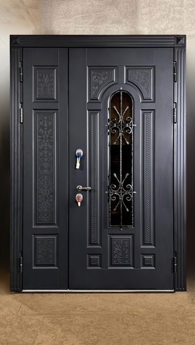Полуторная дверь цвета графит со стеклопакетом и решеткой