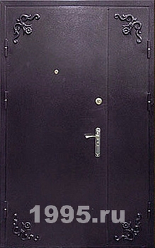 Двустворчатая металлическая дверь