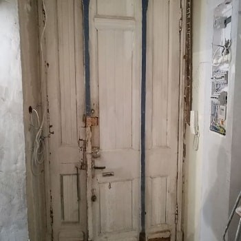 Фото старой двери