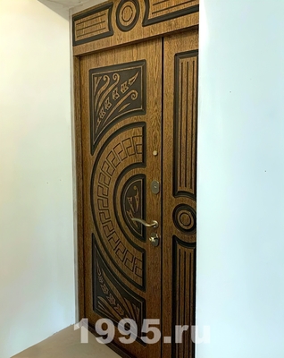 Полуторная дверь МДФ шпон с ажурной фрезеровкой