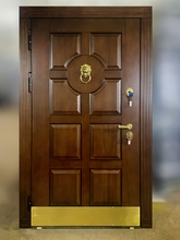 Шпонированная дверь с филенчатым рисунком