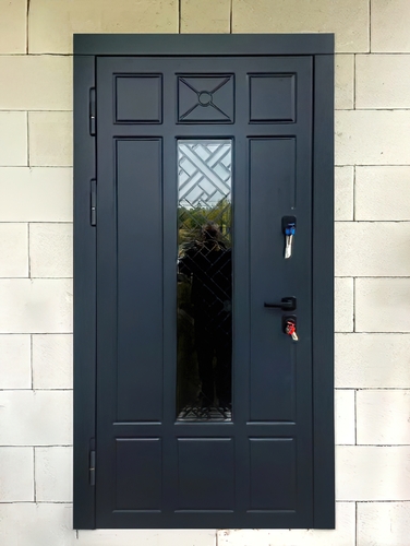 Стальная дверь со стеклом